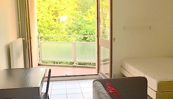 Logement �tudiant Studio &agrave; Saint Maime (04300)