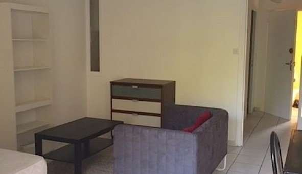 Logement �tudiant Studio &agrave; Saint Maime (04300)