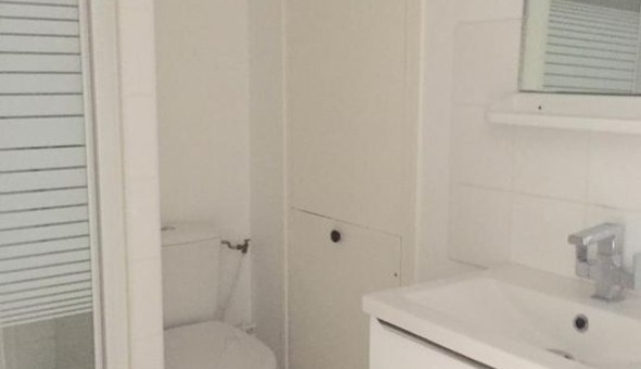 Logement �tudiant Studio &agrave; Saint Maime (04300)