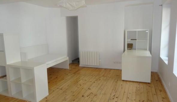 Logement �tudiant Studio &agrave; Saint Maime (04300)