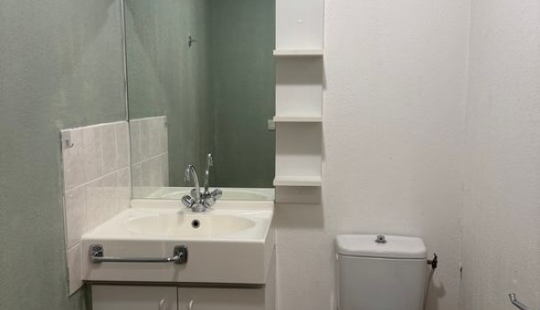 Logement �tudiant Studio &agrave; Saint Maime (04300)