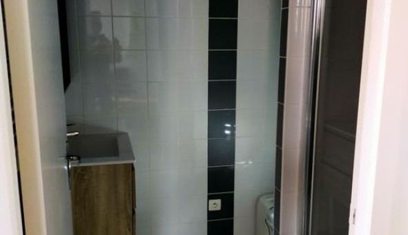 Logement �tudiant Studio &agrave; Saint Maime (04300)