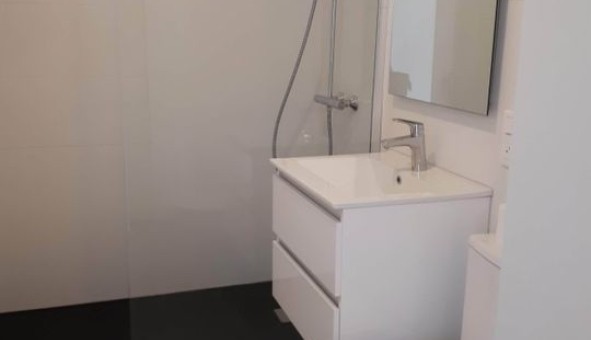Logement �tudiant Studio &agrave; Saint Maime (04300)
