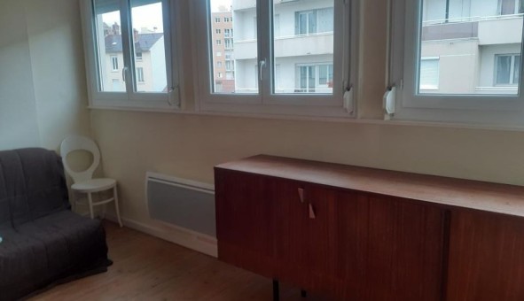 Logement �tudiant Studio &agrave; Saint Maime (04300)