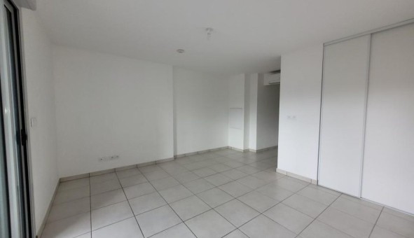 Logement �tudiant Location Studio Vide Saint Maime (04300)