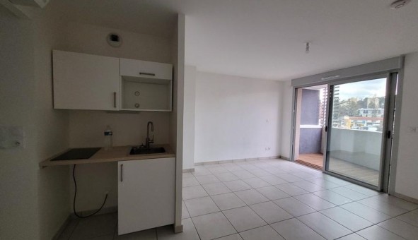 Logement �tudiant Studio &agrave; Saint Maime (04300)