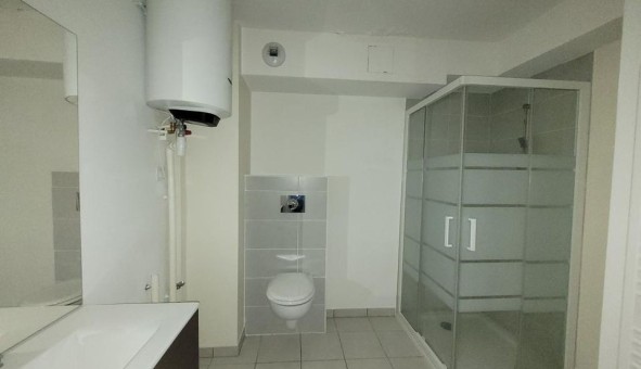 Logement �tudiant Studio &agrave; Saint Maime (04300)