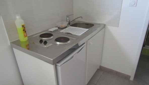 Logement �tudiant Studio &agrave; Saint Maime (04300)