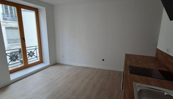 Logement �tudiant Studio &agrave; Saint Maime (04300)