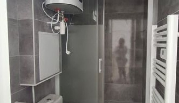 Logement �tudiant Studio &agrave; Saint Maime (04300)