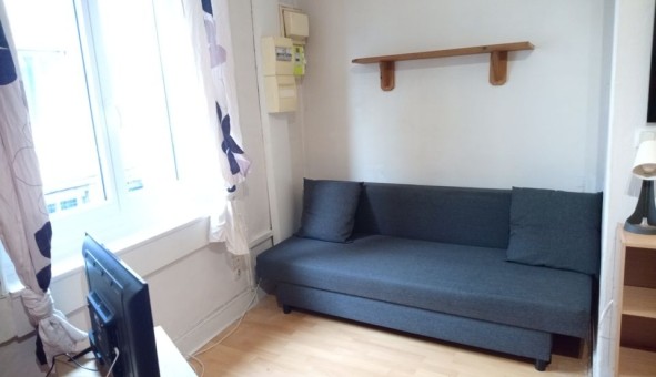 Logement �tudiant Studio &agrave; Saint Maime (04300)