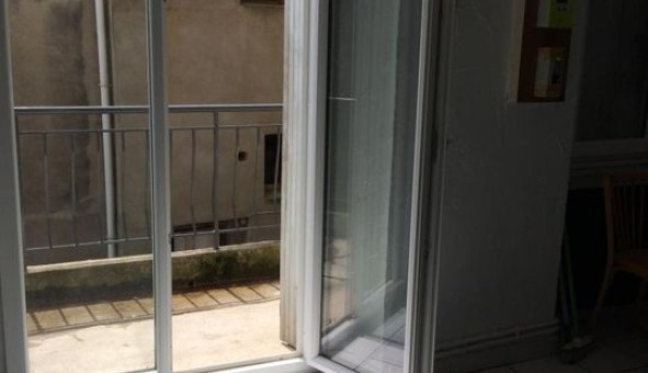 Logement �tudiant Studio &agrave; Saint Maime (04300)