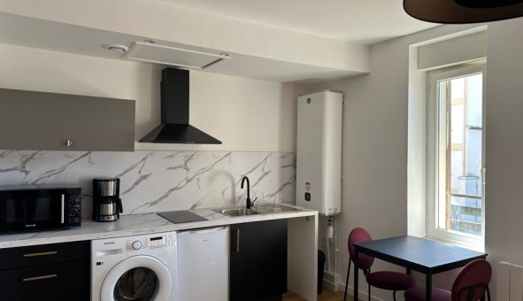 Logement �tudiant Studio &agrave; Saint Maime (04300)