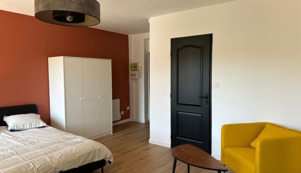 Logement �tudiant Studio &agrave; Saint Maime (04300)