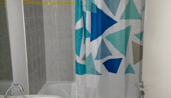 Logement �tudiant Studio &agrave; Saint Maime (04300)