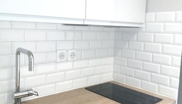 Logement �tudiant Location Studio Vide Saint Maime (04300)