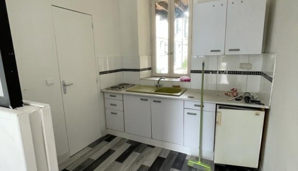 Logement tudiant Studio à Saint Mamms (77670)