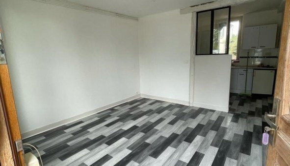 Logement tudiant Studio à Saint Mamms (77670)