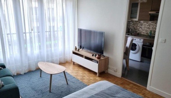 Logement tudiant Location Studio Vide Saint Mand (94160)