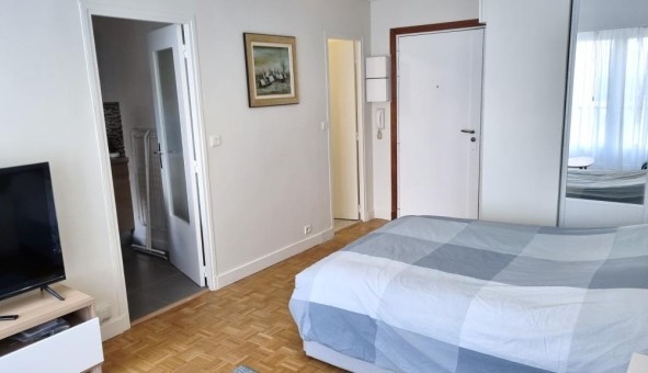 Logement tudiant Studio à Saint Mand (94160)