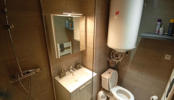 Logement tudiant Studio à Saint Mandrier sur Mer (83430)