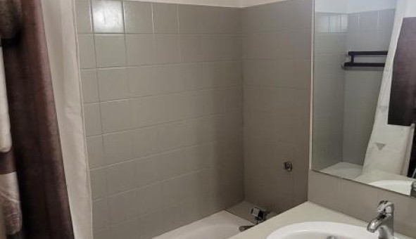 Logement tudiant Studio à Saint Mandrier sur Mer (83430)