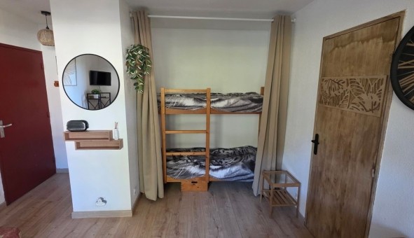 Logement �tudiant Studio &agrave; Saint Mandrier sur Mer (83430)