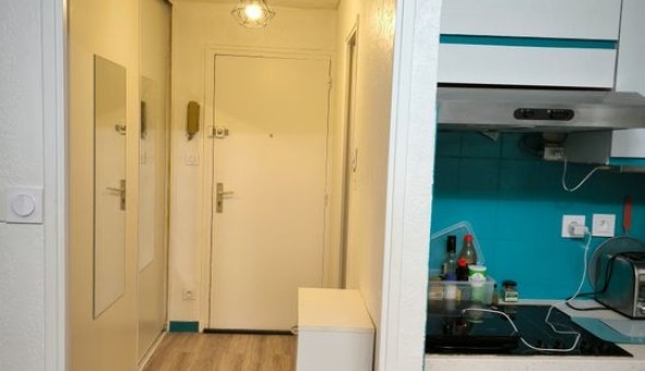 Logement �tudiant Studio &agrave; Saint Mandrier sur Mer (83430)