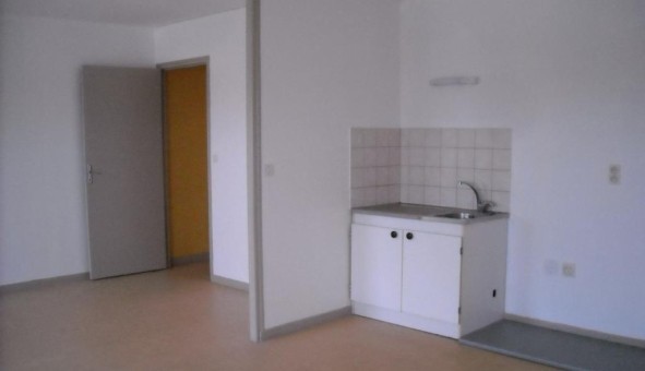 Logement tudiant Studio à Saint Martin d'Ablois (51200)