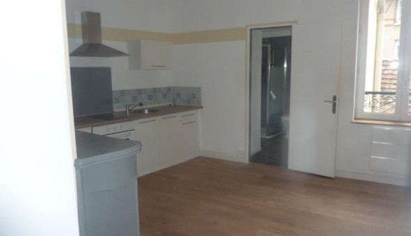 Logement tudiant Studio à Saint Martin d'Ablois (51200)