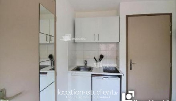 Logement tudiant Studio à Saint Martin d'Hres (38400)