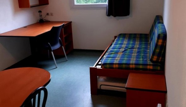 Logement étudiant Location Studio Vide Saint Martin d'Hères (38400)