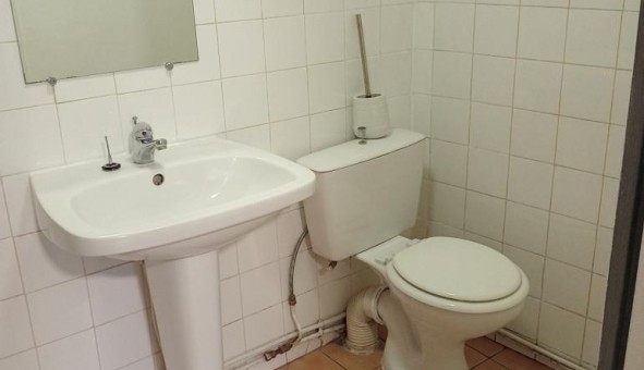 Logement tudiant Studio à Saint Martin d'Hres (38400)