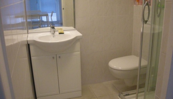 Logement tudiant Studio à Saint Martin d'Hres (38400)