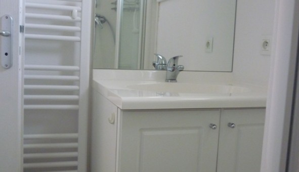 Logement tudiant Studio à Saint Martin d'Hres (38400)