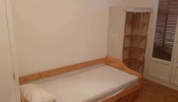 Logement tudiant Studio à Saint Martin d'Hres (38400)
