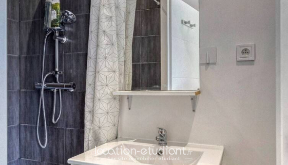 Logement tudiant Studio à Saint Martin d'Hres (38400)