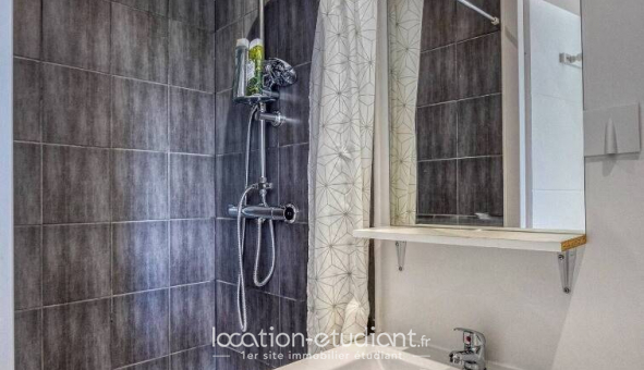 Logement tudiant Studio à Saint Martin d'Hres (38400)