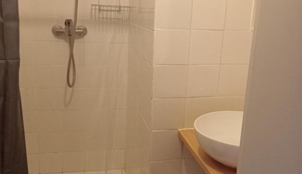 Logement tudiant Studio à Saint Martin d'Hres (38400)
