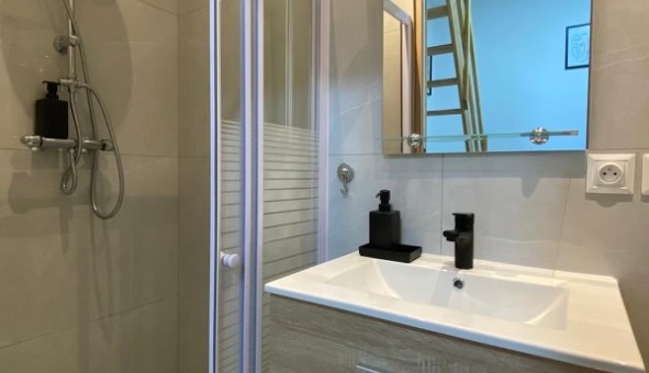 Logement tudiant Studio à Saint Martin d'Hres (38400)