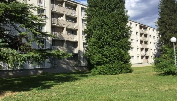 Logement �tudiant Studio &agrave; Saint Martin d'H�res (38400)