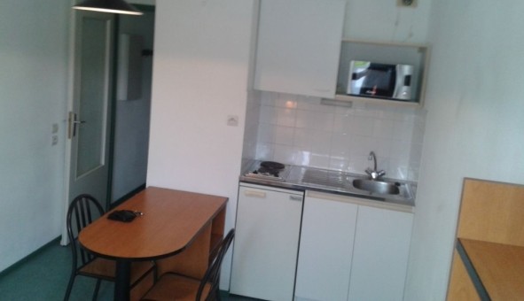 Logement �tudiant Studio &agrave; Saint Martin d'H�res (38400)