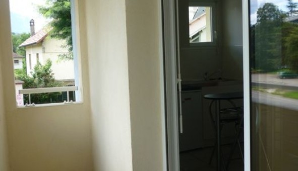 Logement �tudiant Studio &agrave; Saint Martin d'H�res (38400)