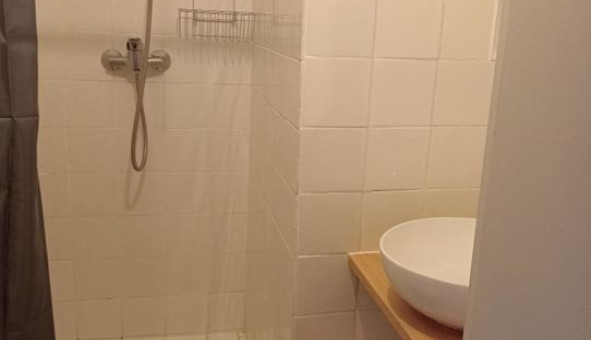 Logement �tudiant Studio &agrave; Saint Martin d'H�res (38400)