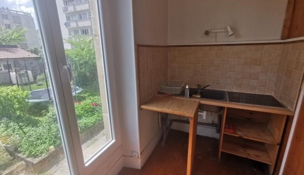 Logement �tudiant Studio &agrave; Saint Martin d'H�res (38400)