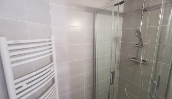 Logement �tudiant Studio &agrave; Saint Martin d'H�res (38400)