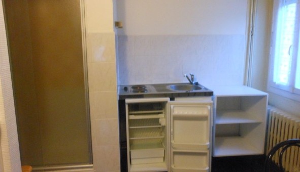 Logement �tudiant Studio &agrave; Saint Martin d'H�res (38400)