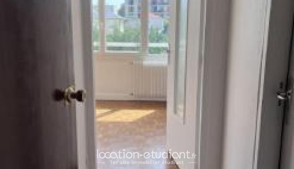 Logement tudiant Studio à Saint Maur des Fosss (94210)