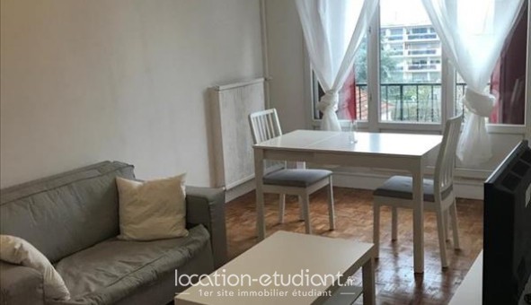 Logement tudiant Location Studio Meublé Saint Maur des Fosss (94210)