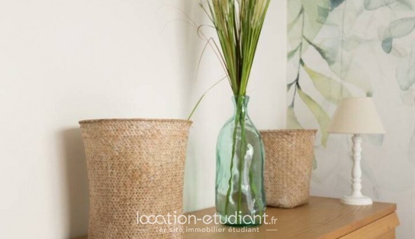 Logement tudiant Studio à Saint Maur des Fosss (94210)
